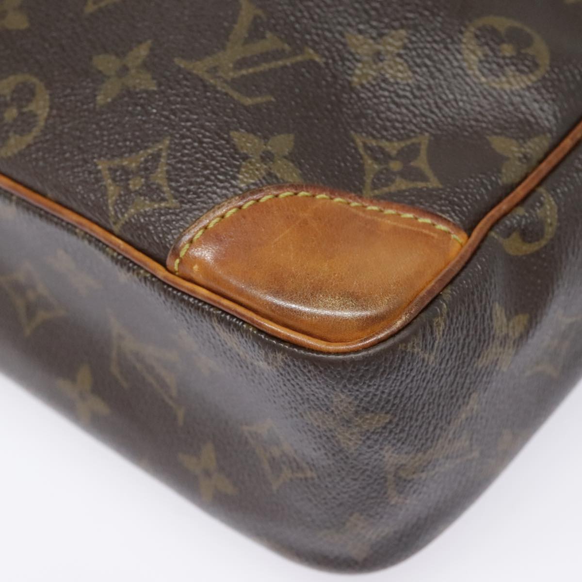 LOUIS VUITTON Monogram Trocadero 30 Shoulder Bag M51272 LV Auth 90129