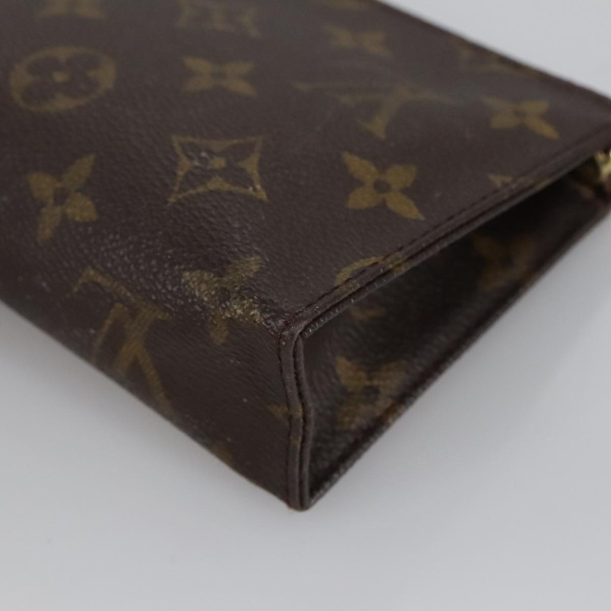 LOUIS VUITTON Monogram Poche Toilette 15 Pouch M47546 LV Auth 90458