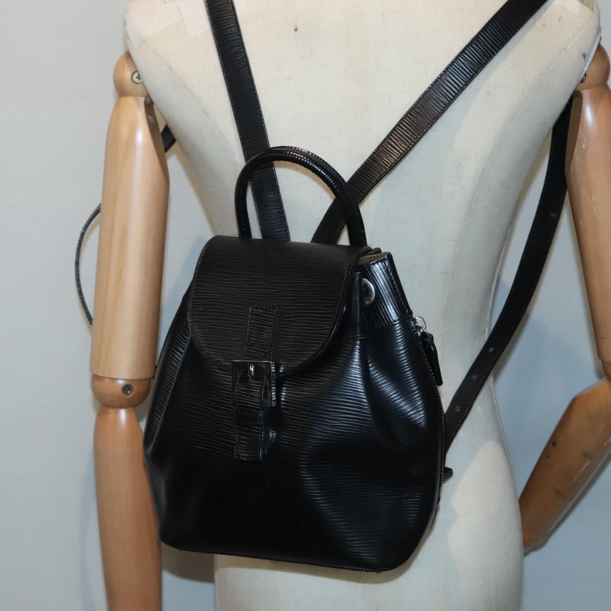 FENDI Backpack Leather Black Auth 90504