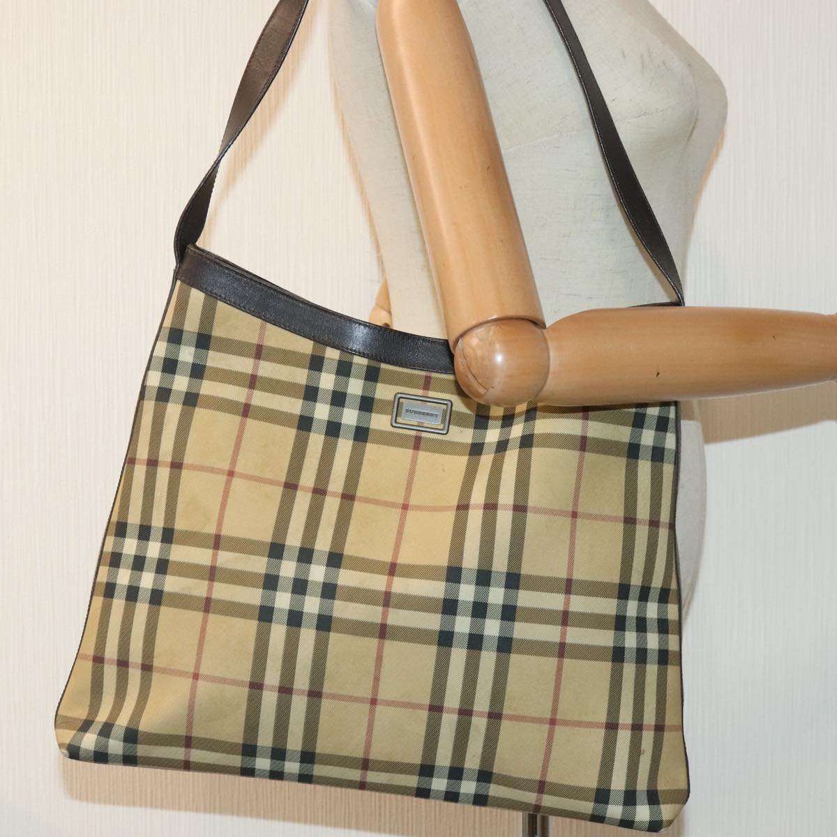 BURBERRY Nova Check Shoulder Bag Coated Canvas Beige Auth 90528