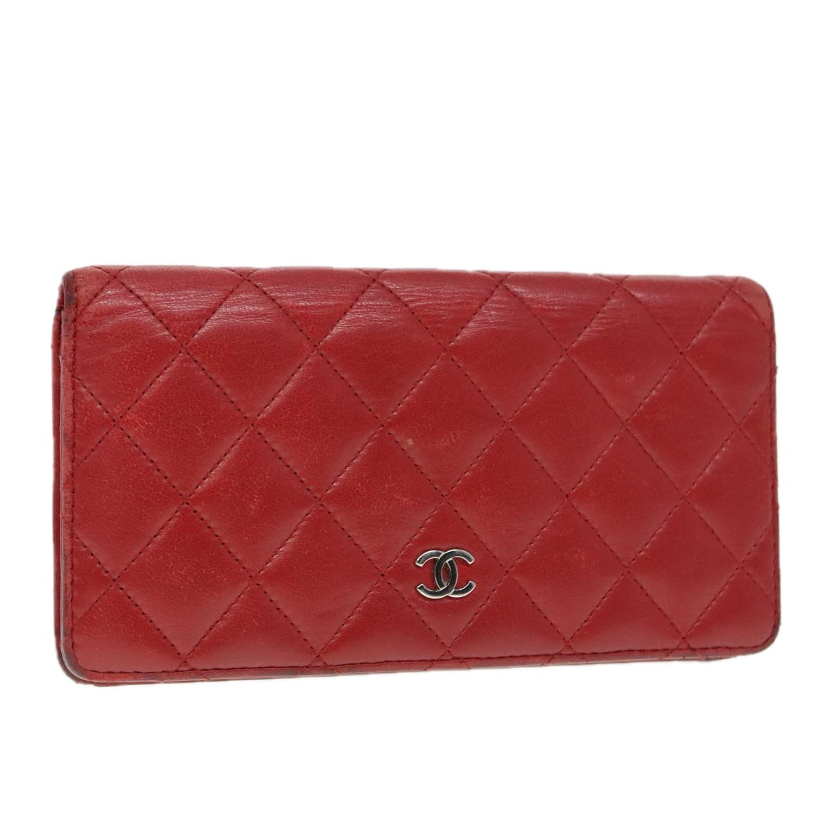 CHANEL Matelasse Wallet Lamb Skin Red Silver CC Auth 90620