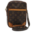 LOUIS VUITTON Monogram Danube Umhängetasche M45266 LV Auth 90656-1