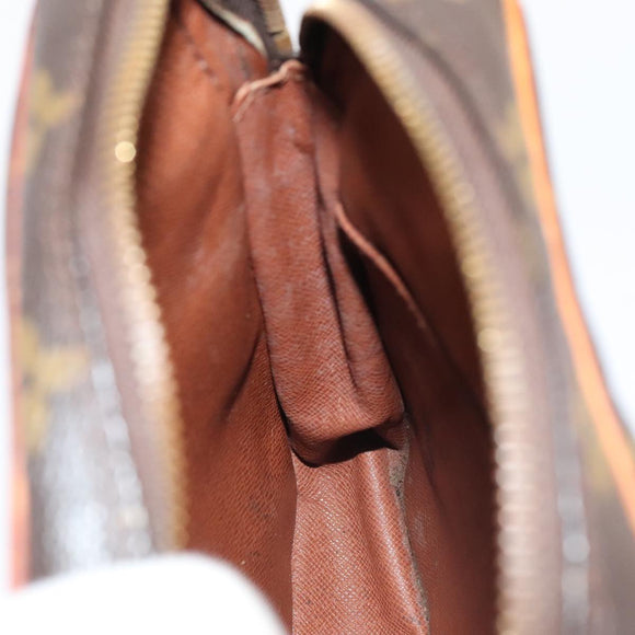 LOUIS VUITTON Monogram Danube Umhängetasche M45266 LV Auth 90656