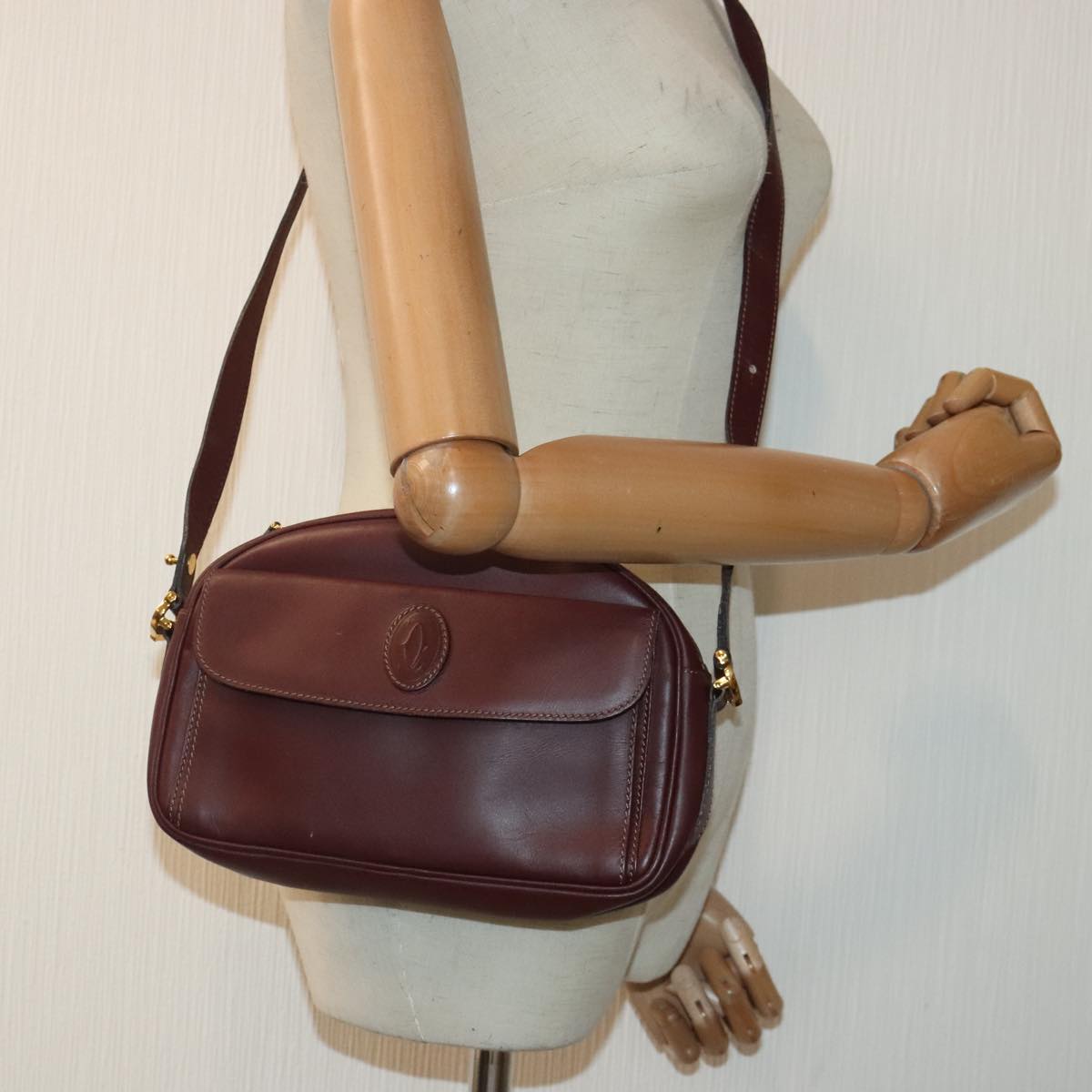 CARTIER Shoulder Bag Leather Bordeaux Auth 90715