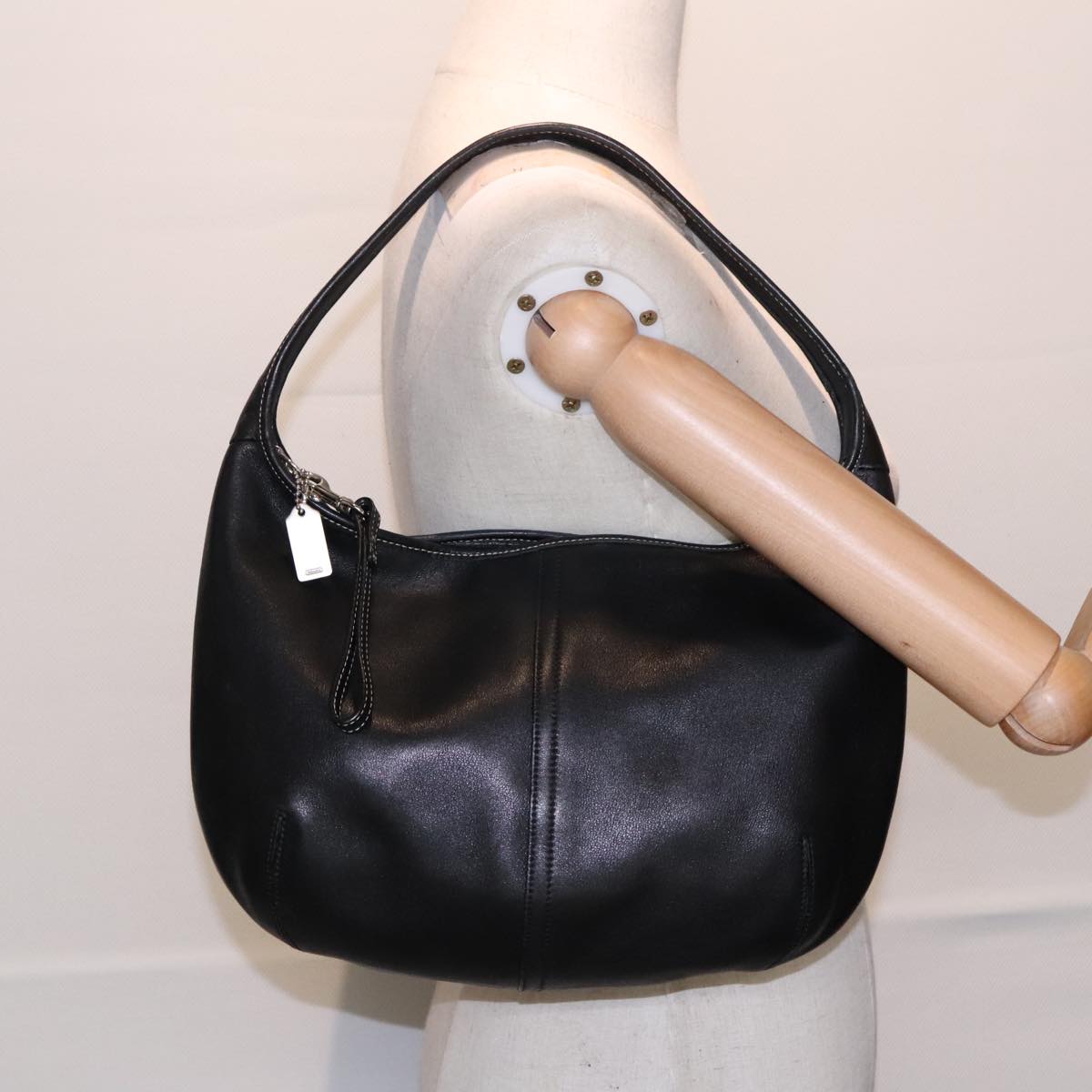 Coach Shoulder Bag Leather Black Auth 90759