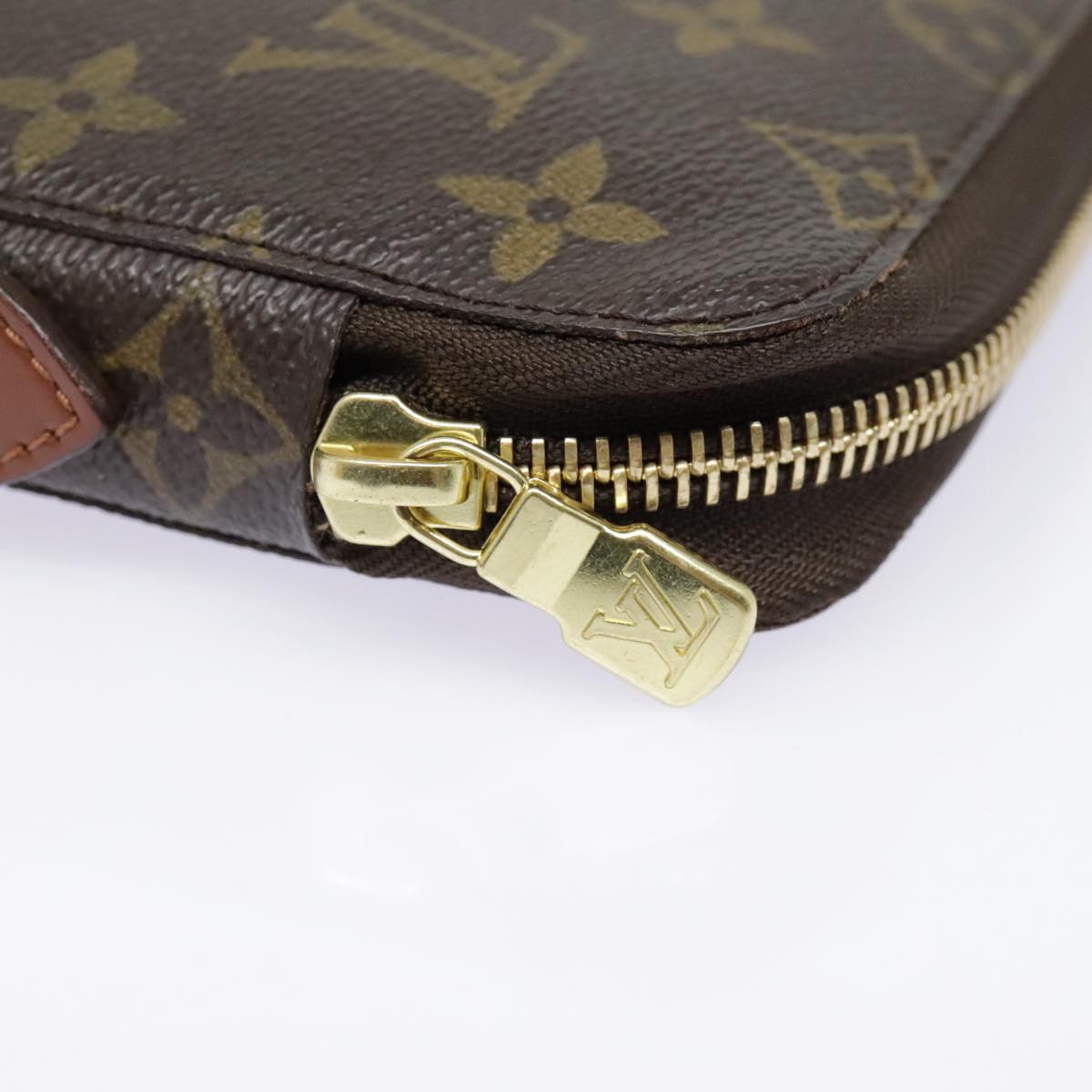 LOUIS VUITTON Monogram Poche Escapade Travel Case M60113 LV Auth 90775