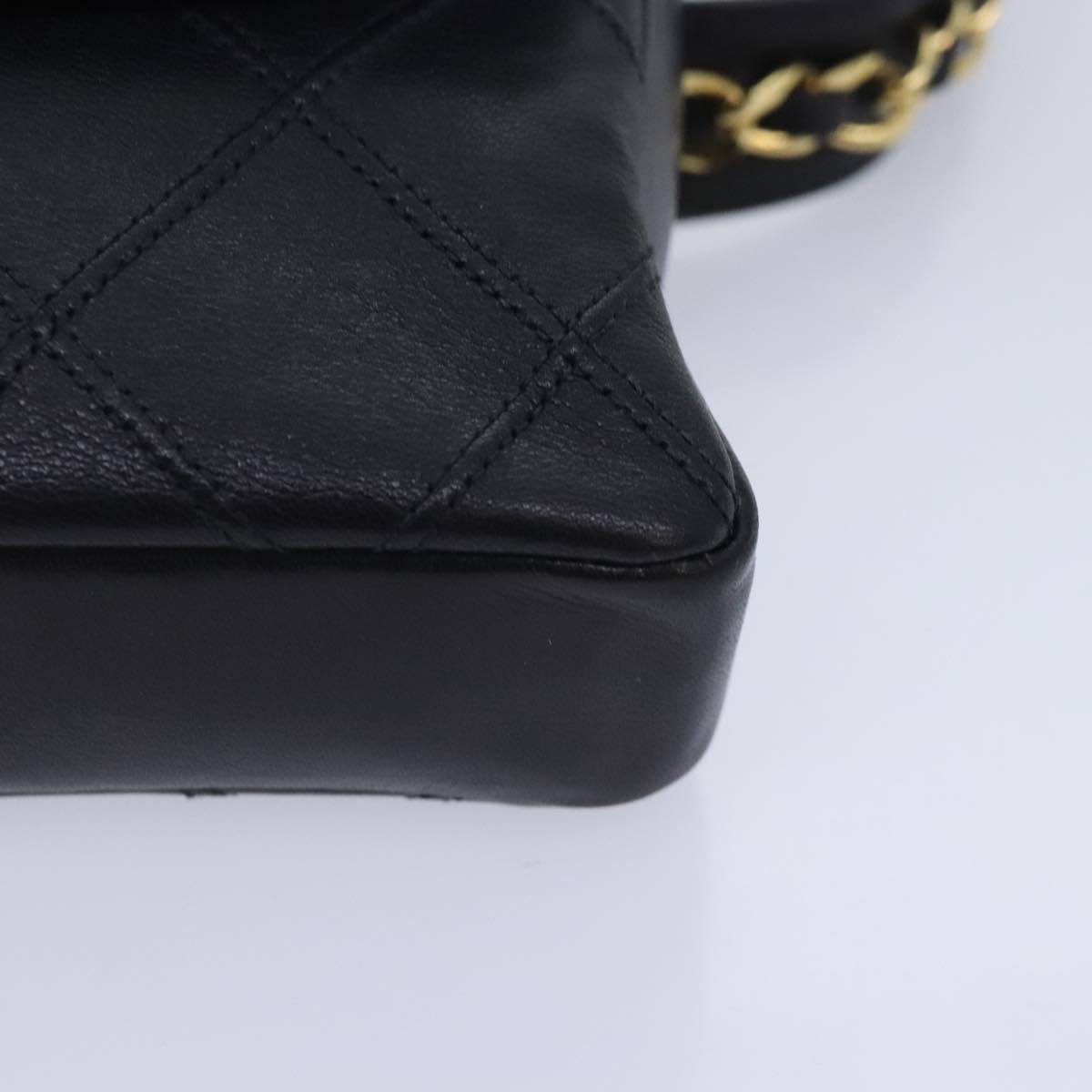 CHANEL Bicolore Chain Waist bag Leather Black Gold CC Auth 90785A