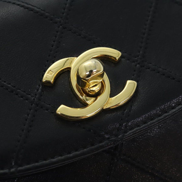 CHANEL Bicolore Chain Waist bag Leather Black Gold CC Auth 90785M