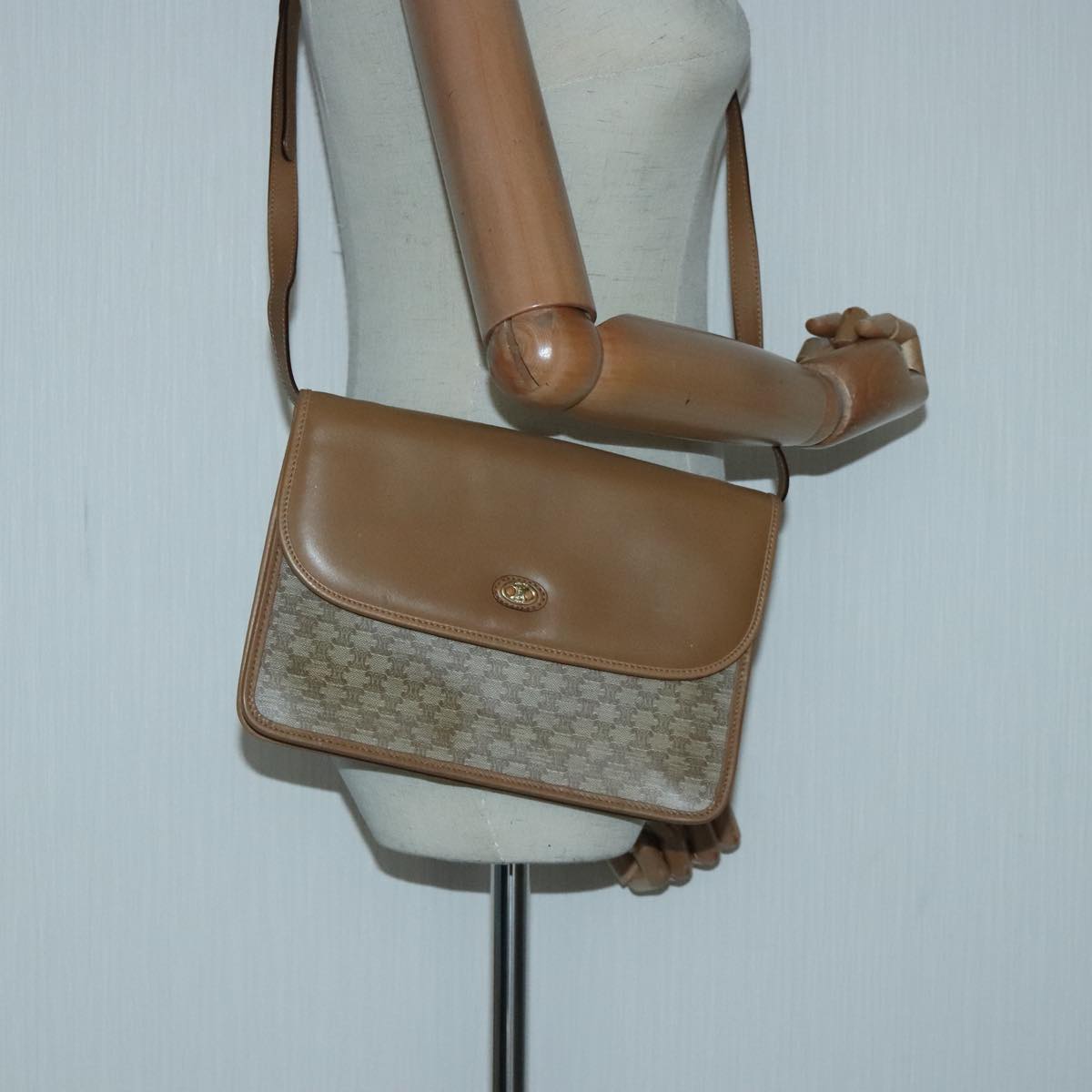 CELINE Macadam Canvas Shoulder Bag Leather Brown Beige gold Auth 90889