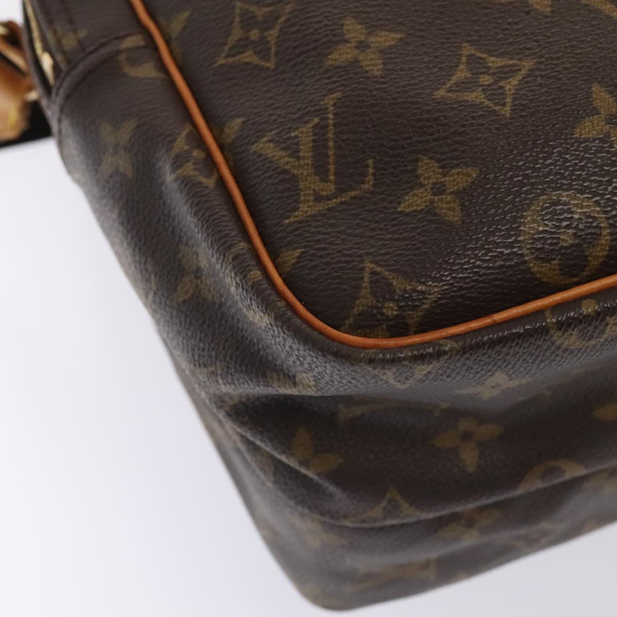 LOUIS VUITTON Monogram Reporter GM Shoulder Bag M45252 LV Auth 90981