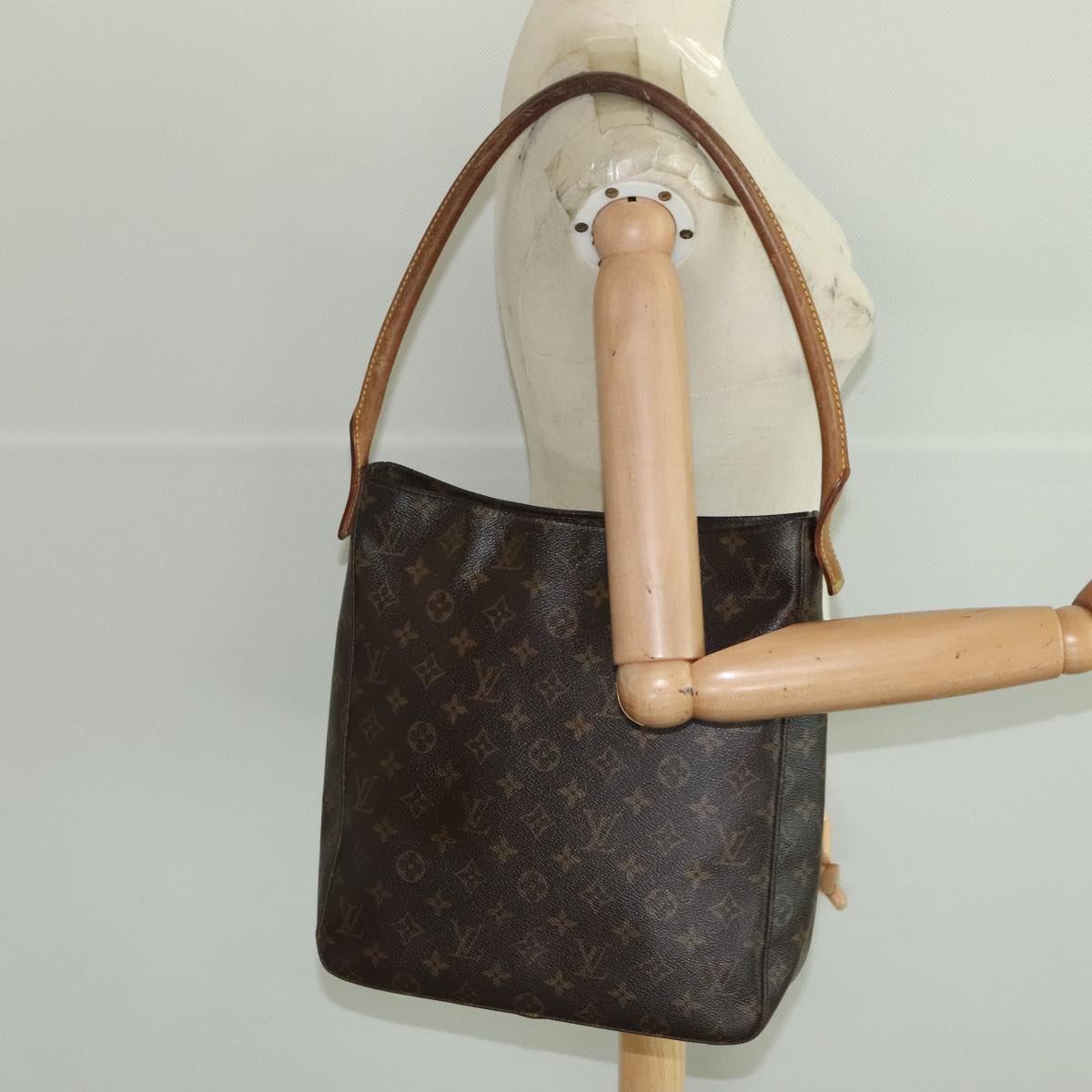 LOUIS VUITTON Monogram Looping GM Shoulder Bag M51145 LV Auth 91038