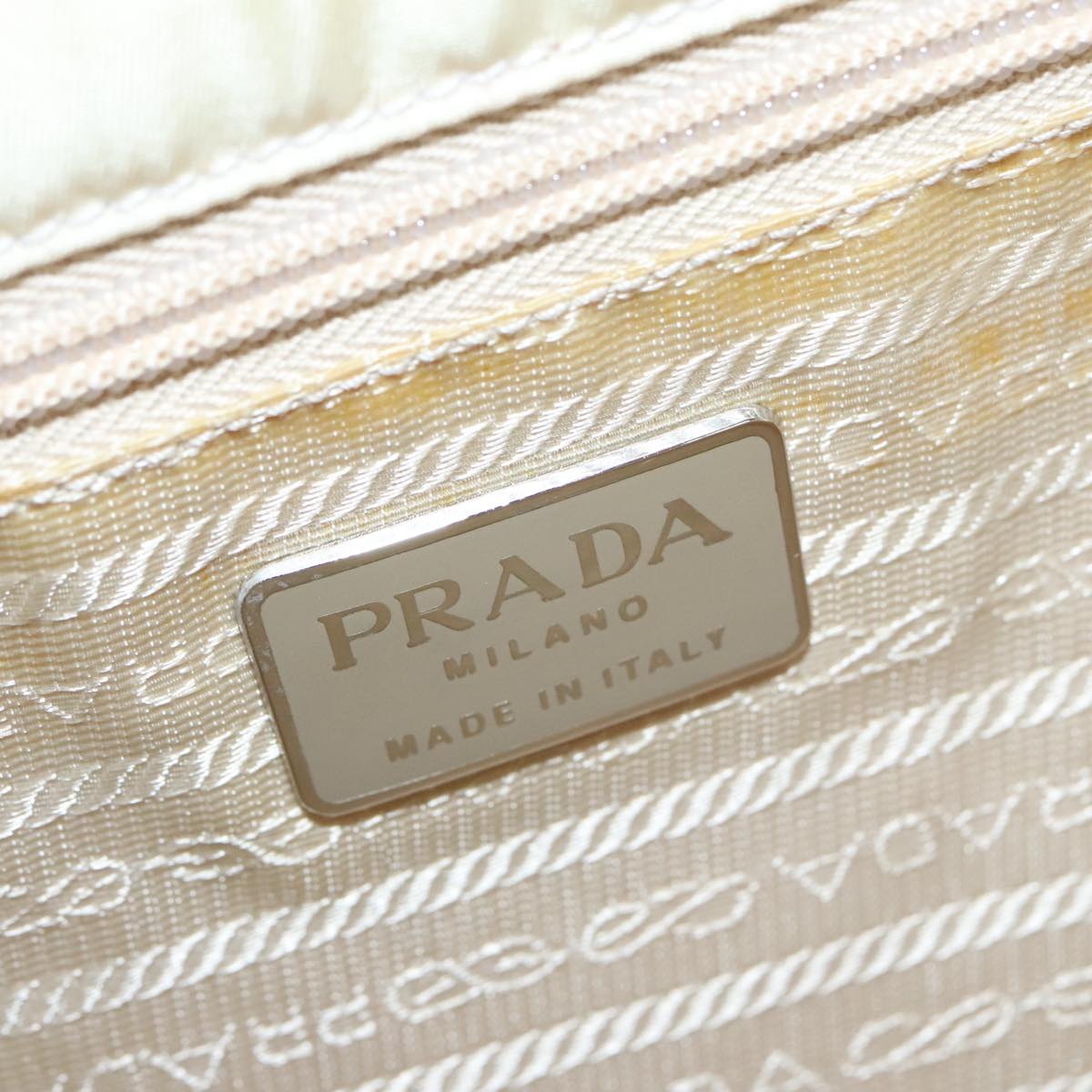 PRADA Shoulder Bag Leather White Silver Auth 91257