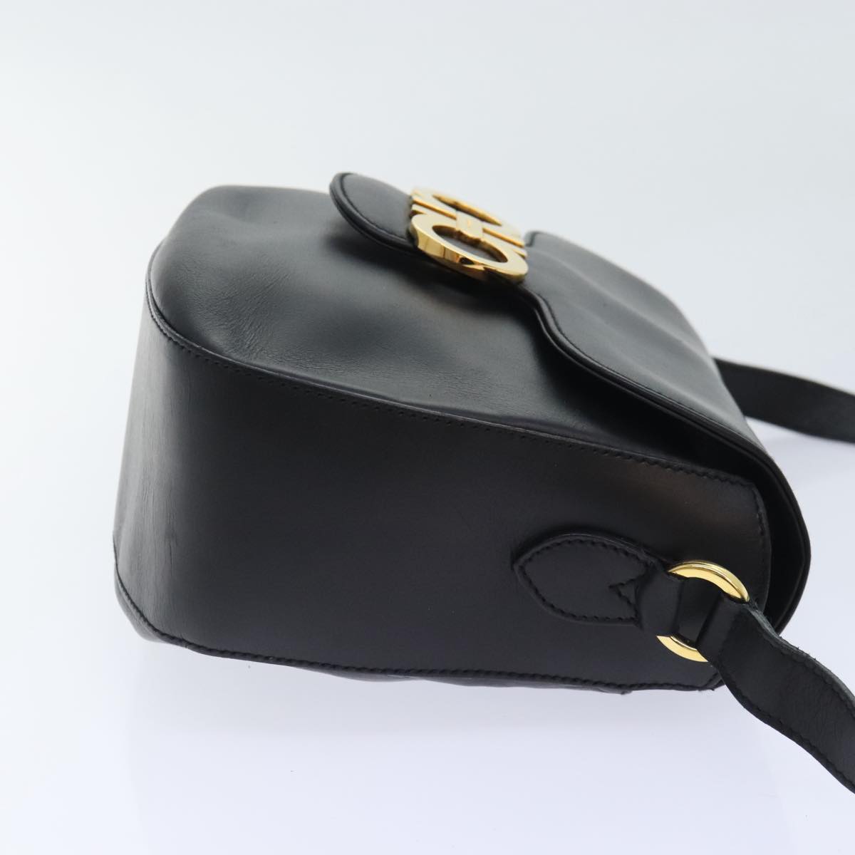 Salvatore Ferragamo Gancini Shoulder Bag Leather Black Gold Auth 91278