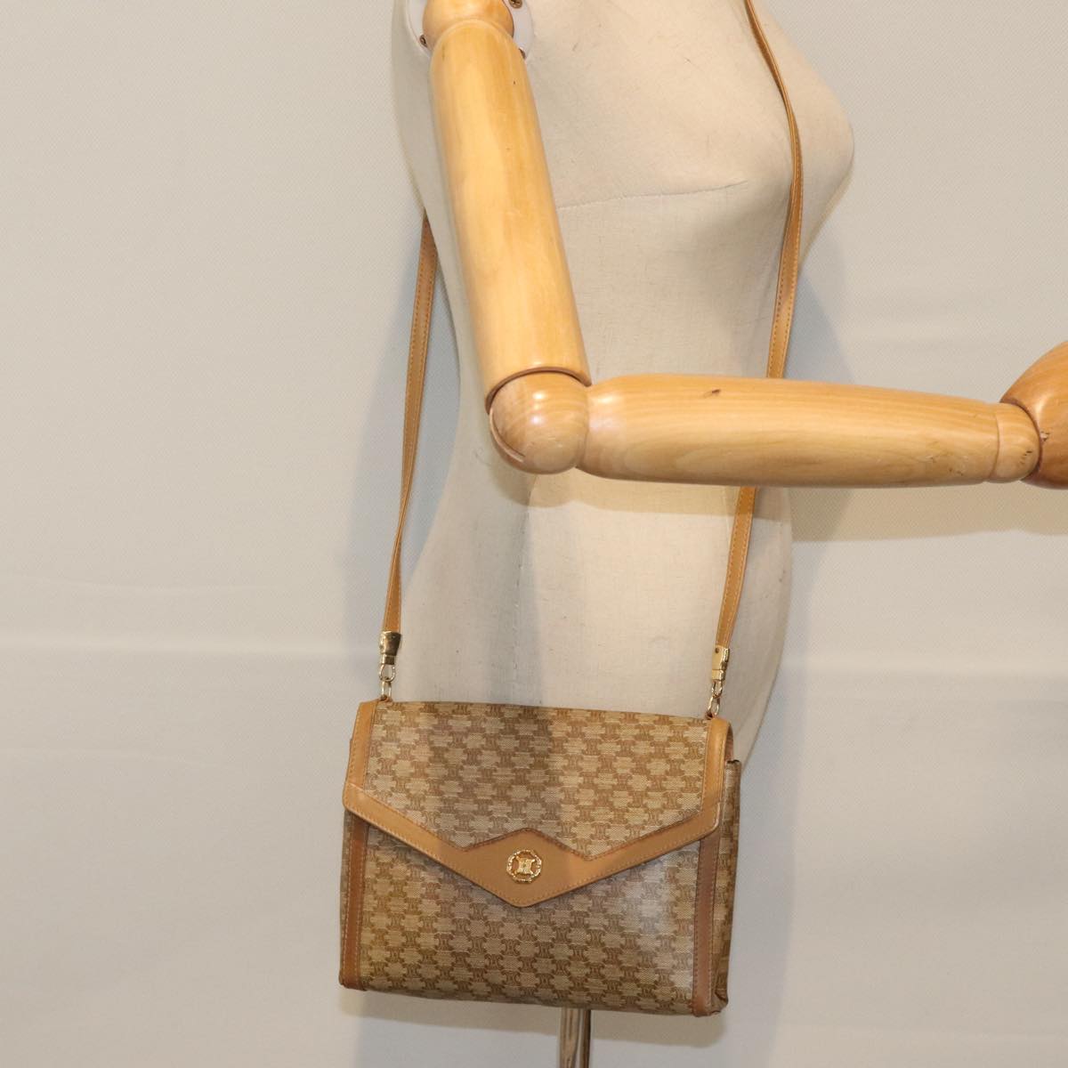 CELINE Macadam Canvas Shoulder Bag Beige Gold Auth 91292