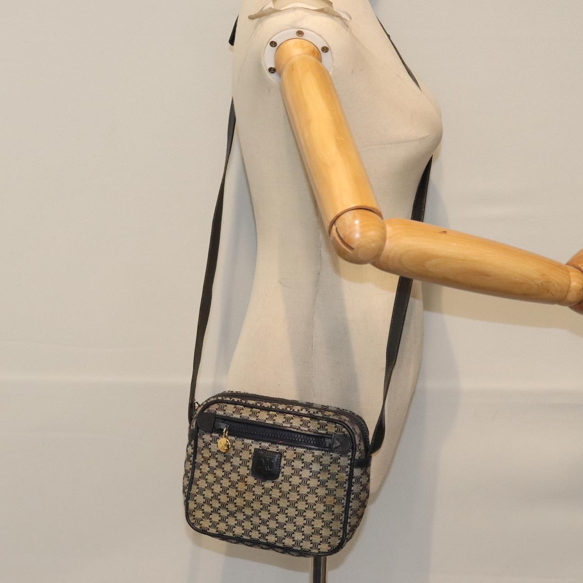 CELINE Macadam Canvas Shoulder Bag Navy Gold Auth 91305