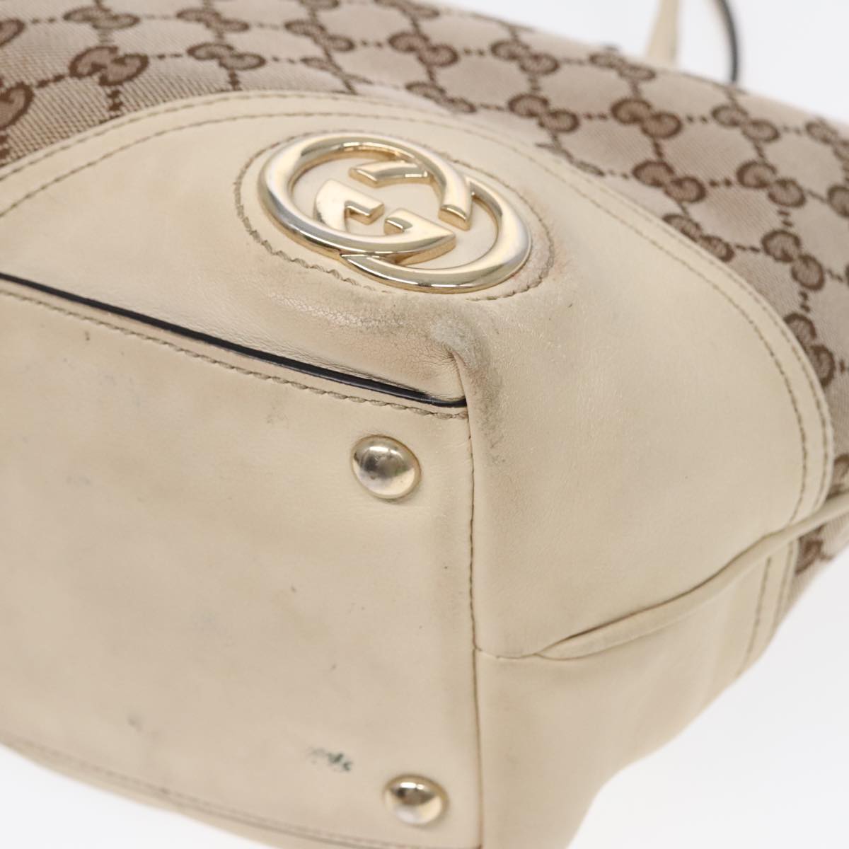 GUCCI GG Canvas Shoulder Bag Beige Gold 169946 Auth 91396