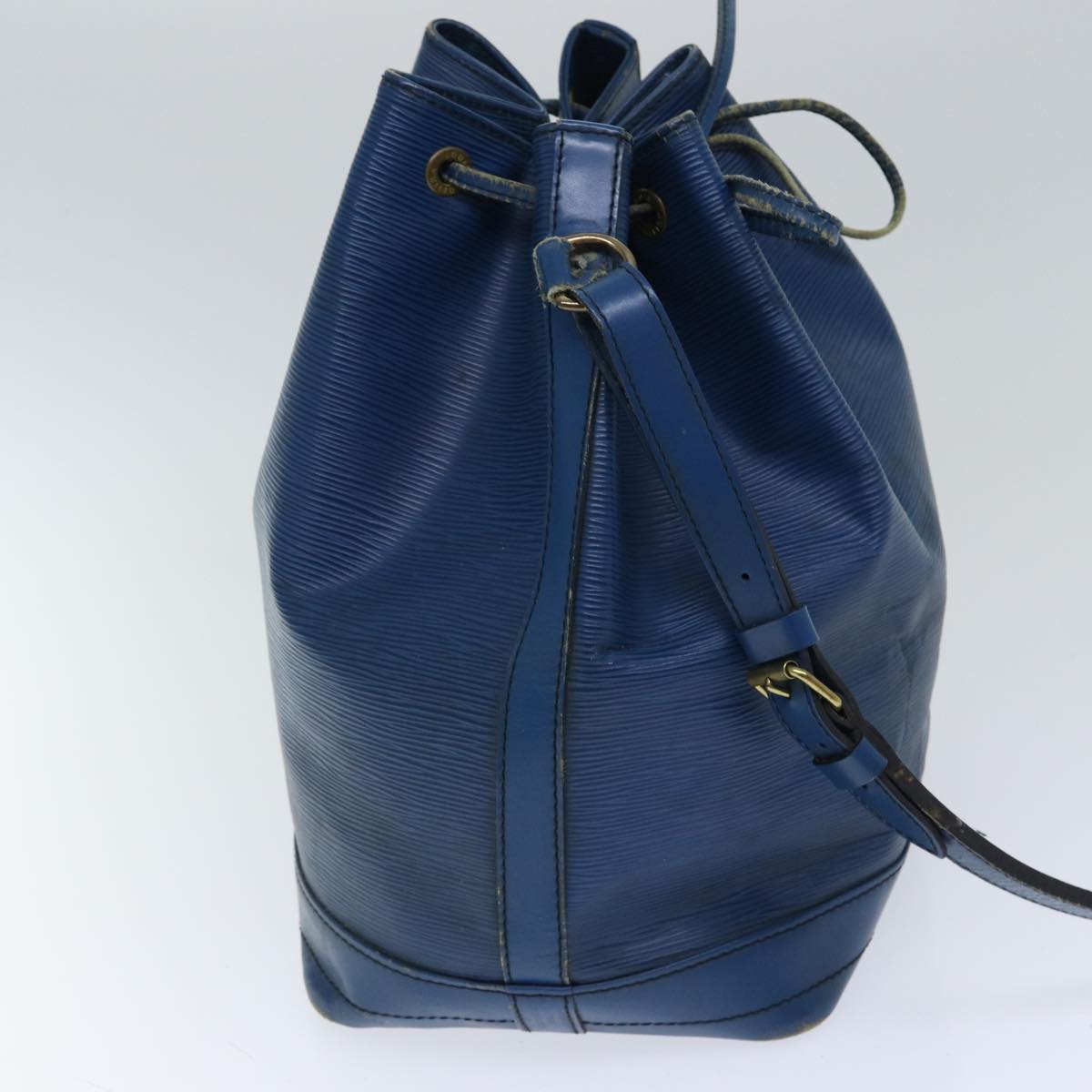 LOUIS VUITTON Epi Noe Shoulder Bag Toledo Blue M44005 LV Auth 91500