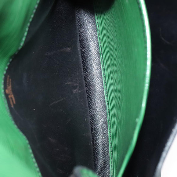 LOUIS VUITTON Epi Cartouchiere MM Shoulder Bag Green M52244 LV Auth 91579