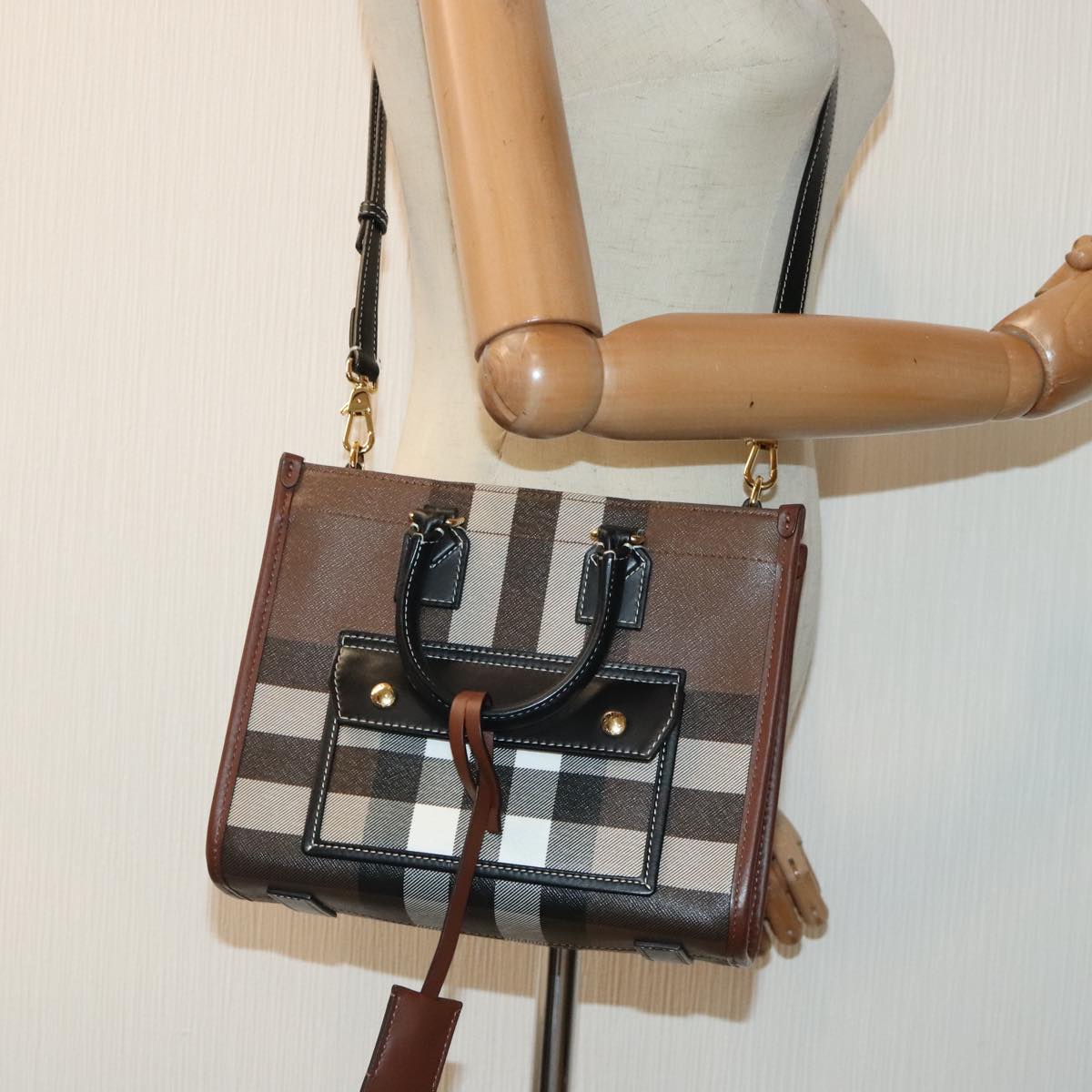 BURBERRY Nova Check Hand Bag Leather 2way Brown Gold Auth 91589A