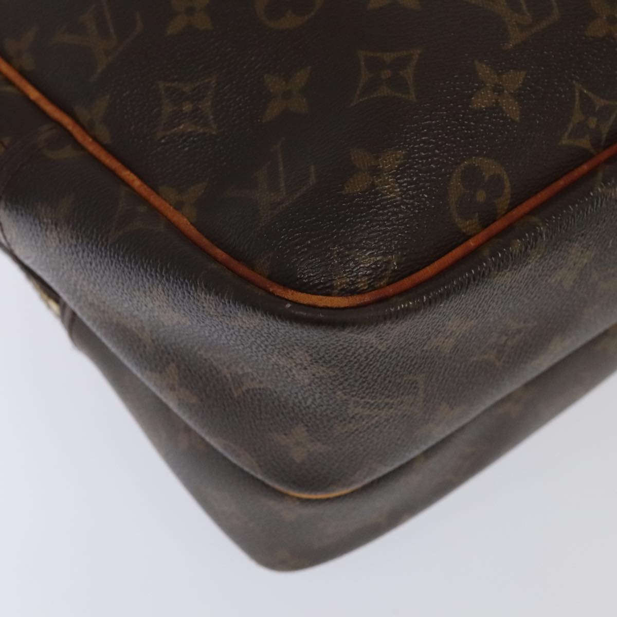 LOUIS VUITTON Monogram Reporter GM Shoulder Bag M45252 LV Auth 91630