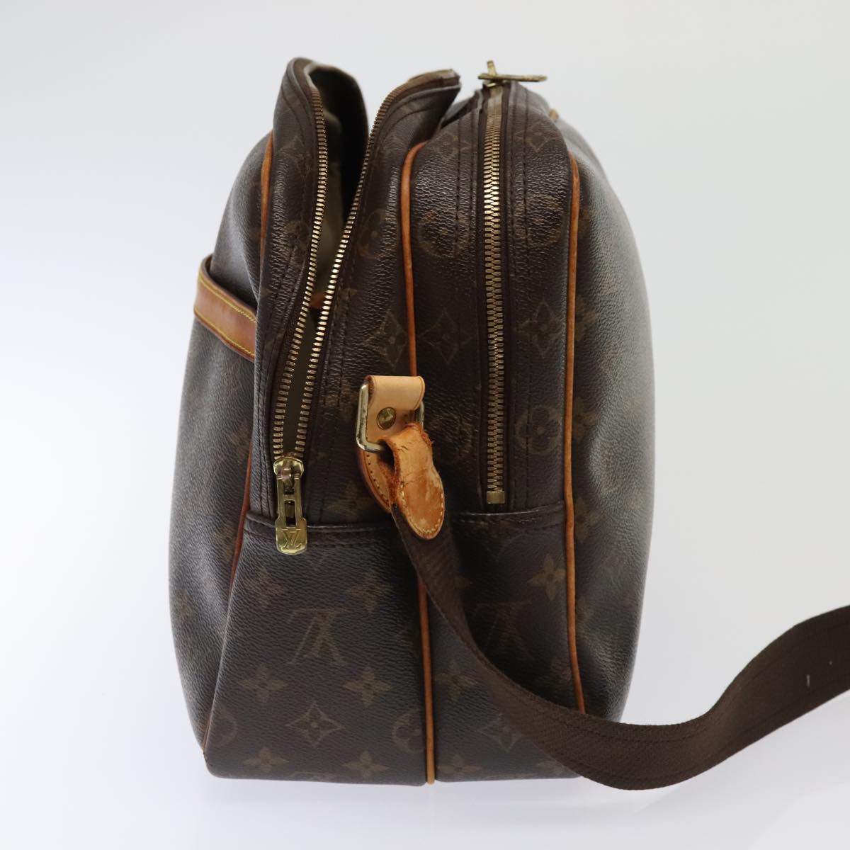 LOUIS VUITTON Monogram Reporter GM Shoulder Bag M45252 LV Auth 91630