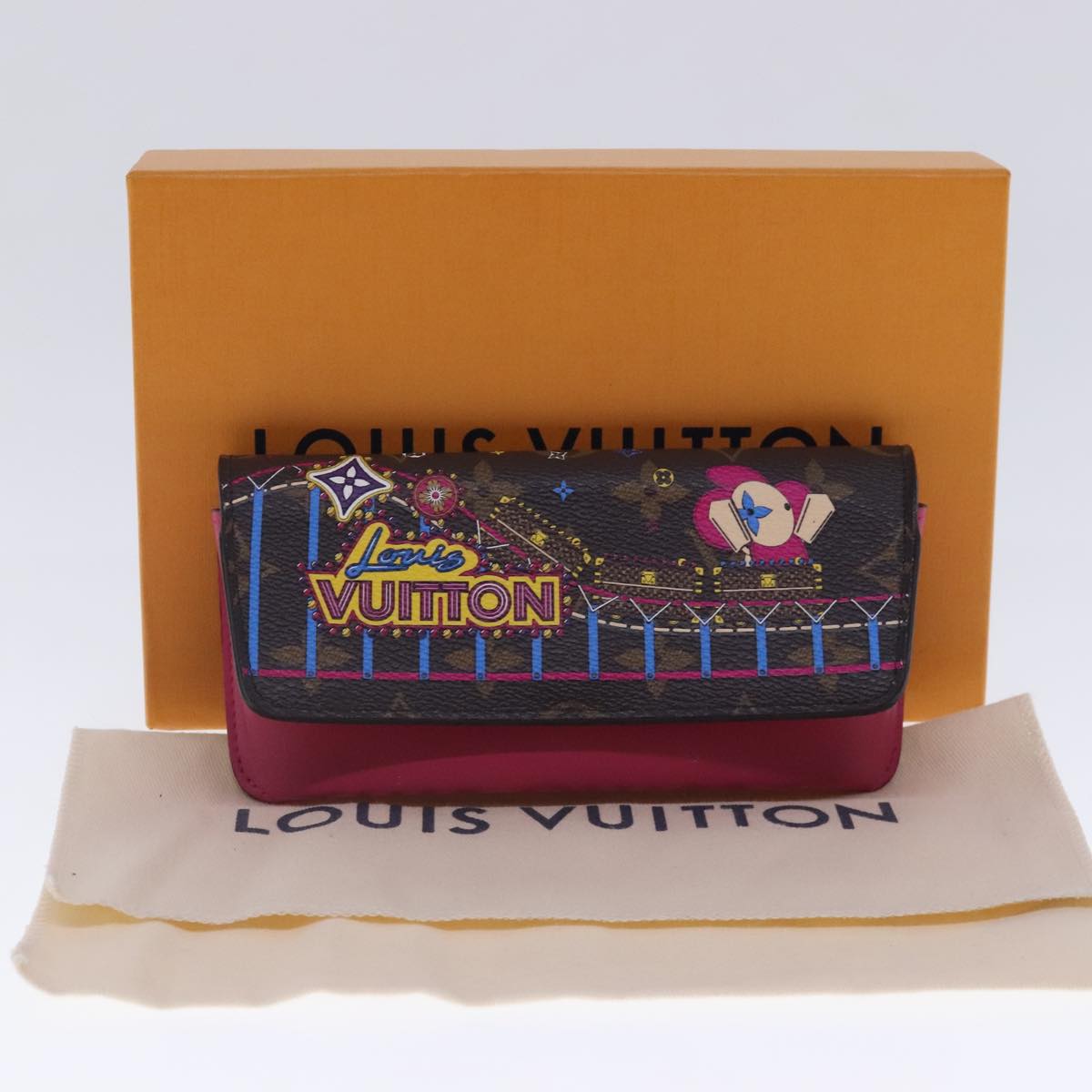 LOUIS VUITTON Monogram Vivienne Etui Lunette Woody Case GI0538 LV Auth 91728