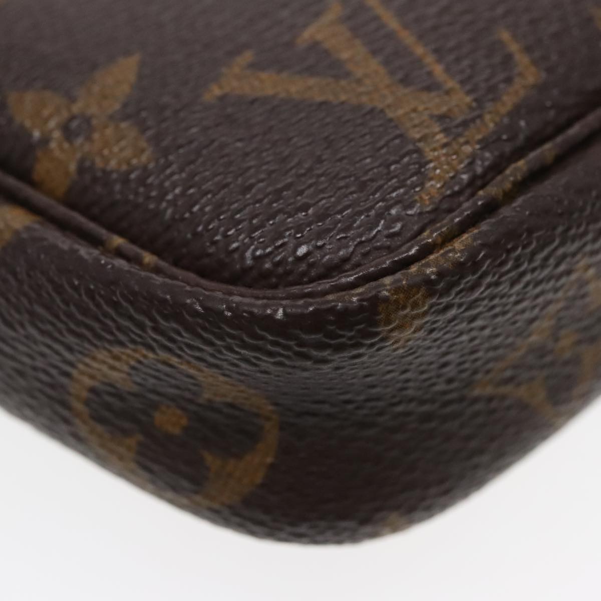 LOUIS VUITTON Monogram Pochette Accessoires Pouch M51980 LV Auth 91860