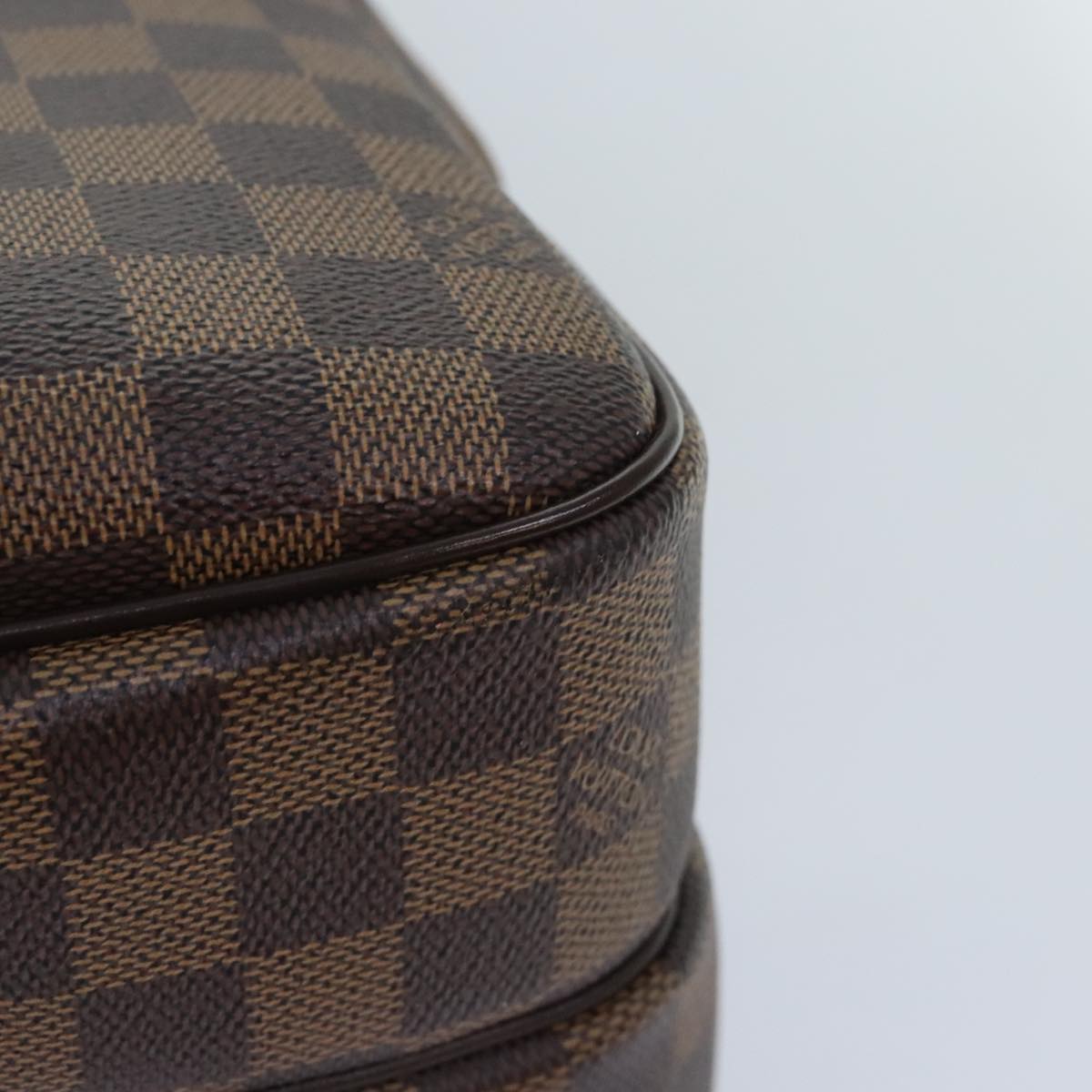 LOUIS VUITTON Damier Ebene Reporter GM Shoulder Bag LV Auth 91869