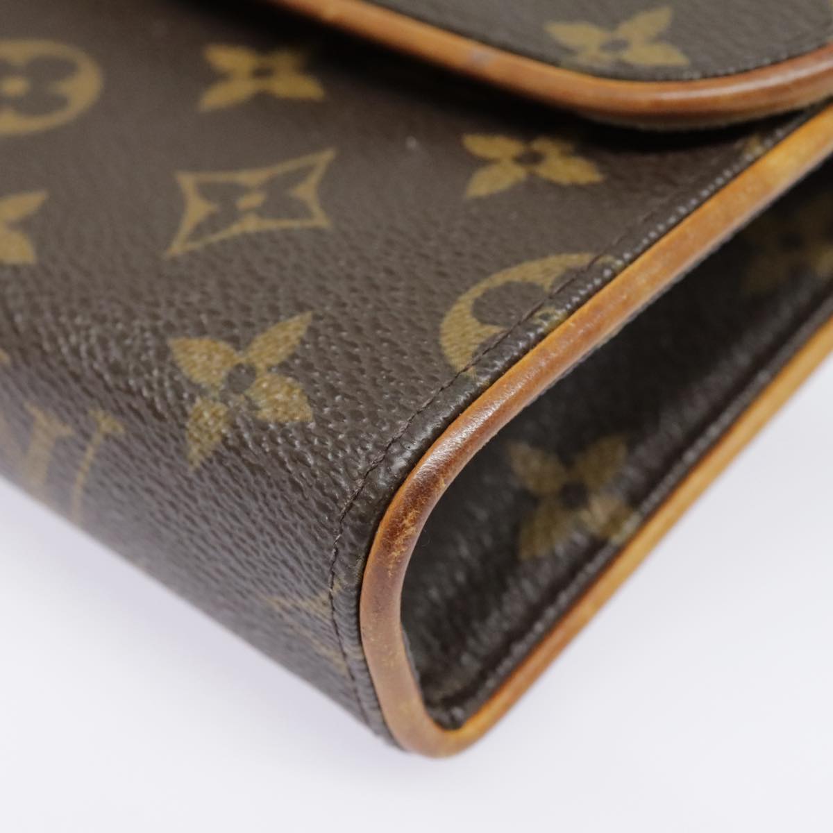 LOUIS VUITTON Monogram Pochette Florentine Waist bag M51855 LV Auth 91918