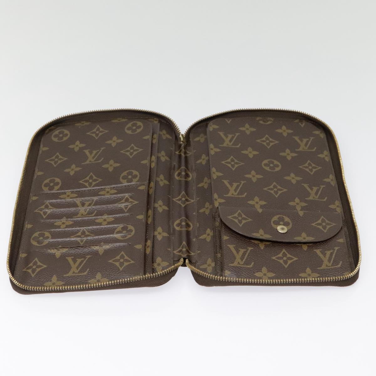 LOUIS VUITTON Monogram Poche Escapade Travel Case M60113 LV Auth 91943