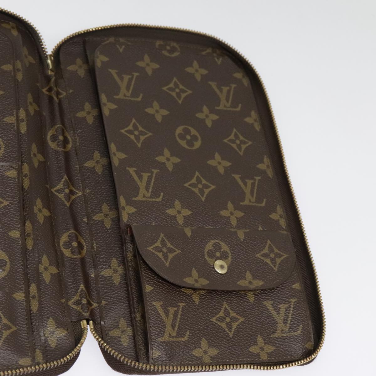 LOUIS VUITTON Monogram Poche Escapade Travel Case M60113 LV Auth 91943