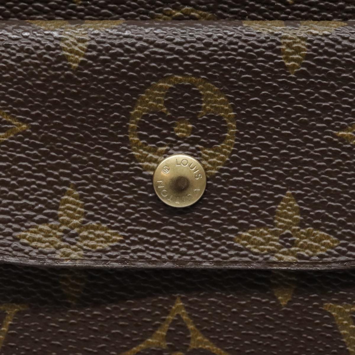 LOUIS VUITTON Monogram Poche Escapade Travel Case M60113 LV Auth 91943