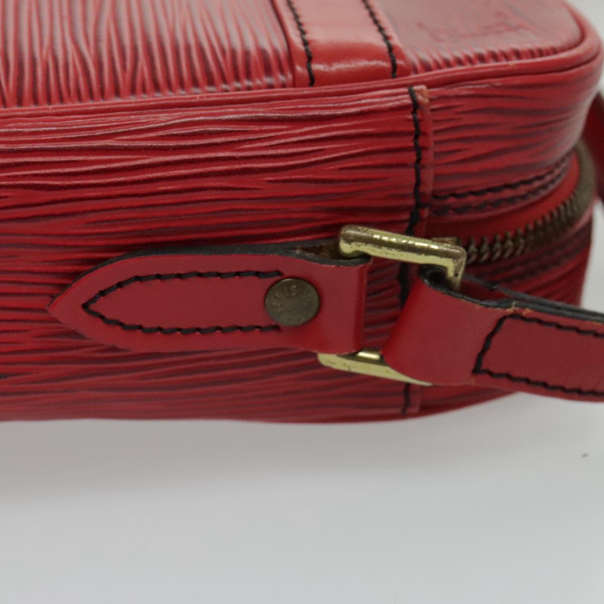 LOUIS VUITTON Epi Trocadero 23 Shoulder Bag Red M52307 LV Auth 92027