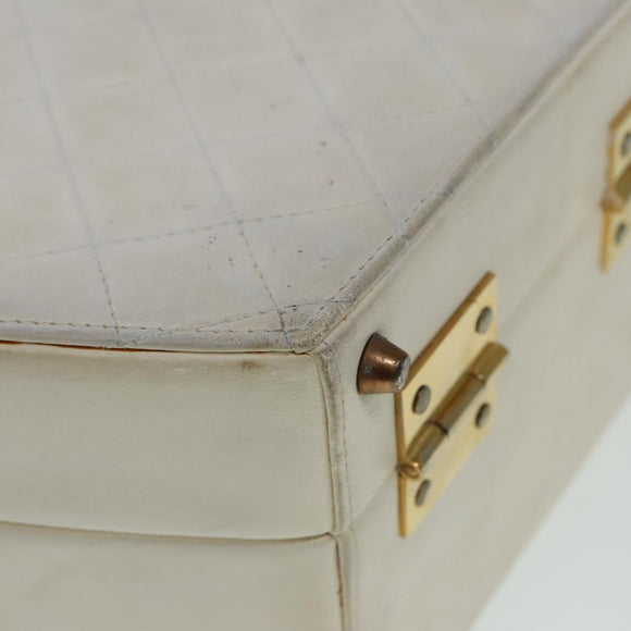 CHANEL Vanity Hand Bag Leather White CC Auth 92088