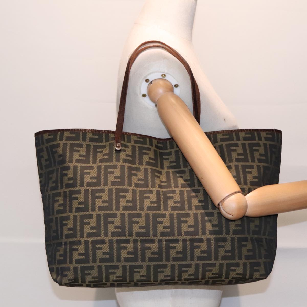 FENDI Zucca Canvas Tote Bag Brown Black Auth 92145