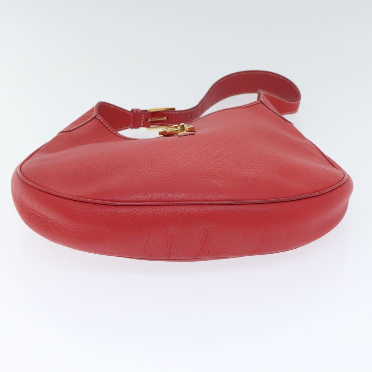 Salvatore Ferragamo Gancini Shoulder Bag Leather Red Gold Auth 92152