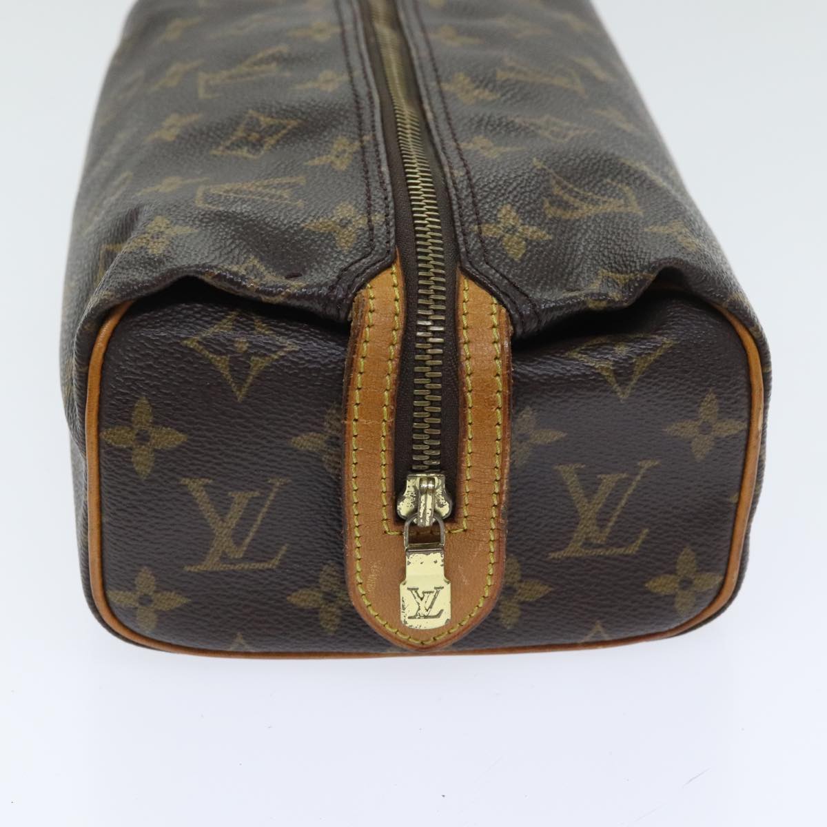 LOUIS VUITTON Monogram Trousse Patte Pression Cosmetic Pouch M47636 Auth 92236