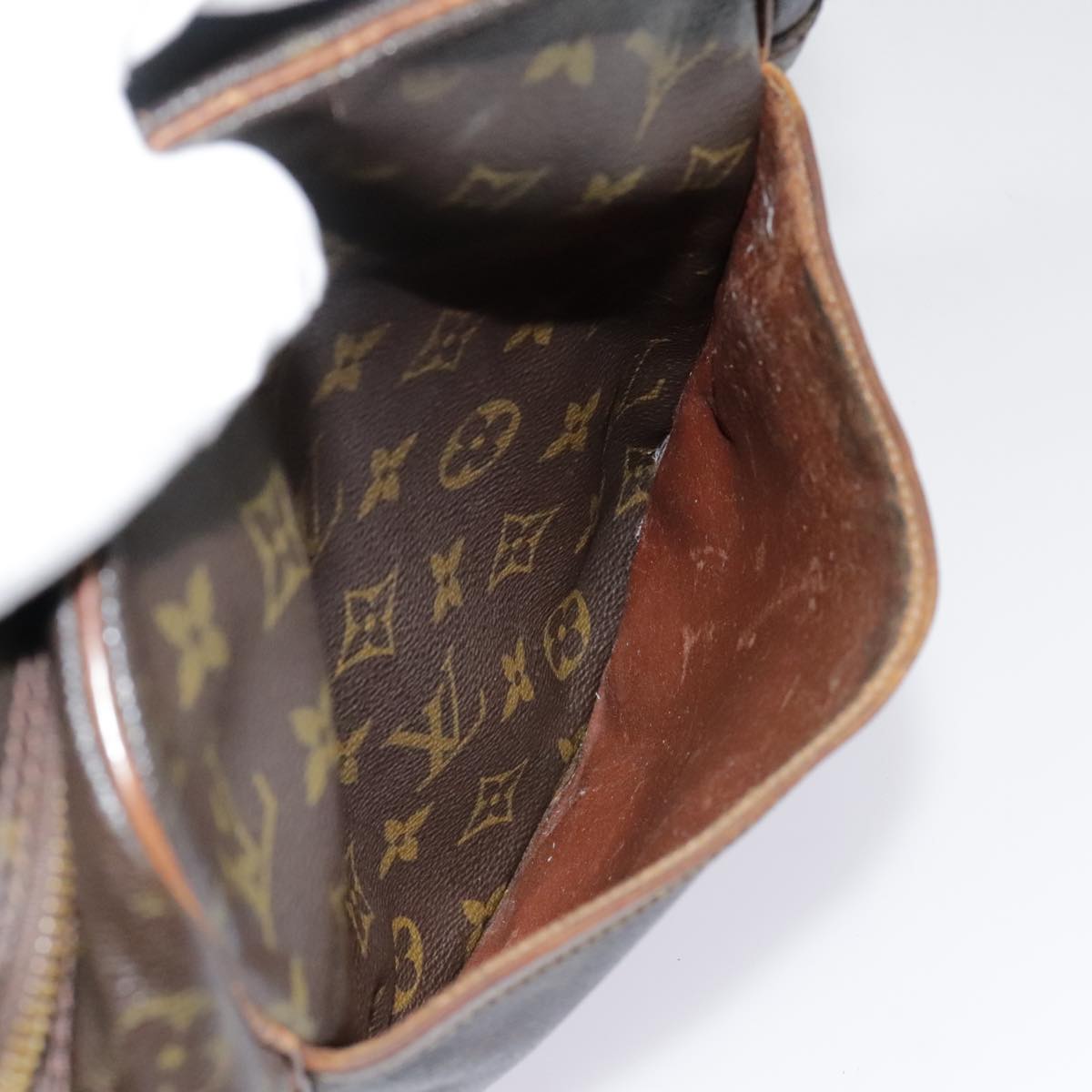 LOUIS VUITTON Monogram Danube MM Shoulder Bag M45264 LV Auth 92322