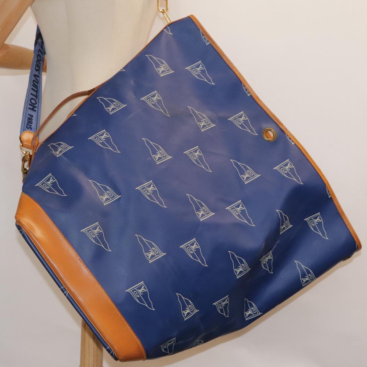 LOUIS VUITTON LV Cup Sac Marine Shoulder Bag PVC Leather Blue A24014 Auth 92406