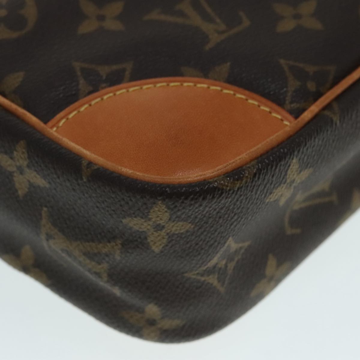 LOUIS VUITTON Monogram Compiegne 28 Clutch Bag M51845 LV Auth 92436