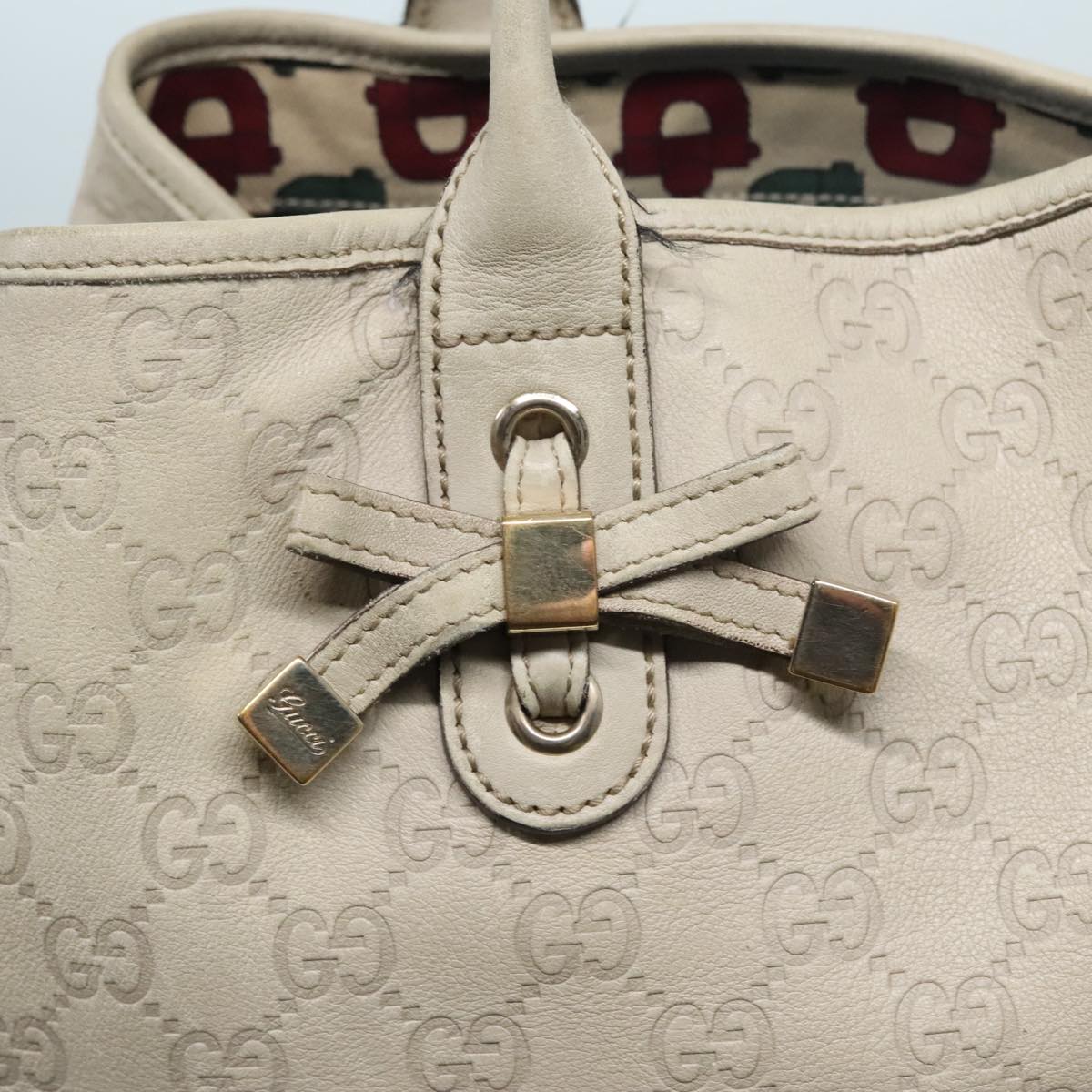 GUCCI Guccissima Tote Bag Leather White Auth 92534