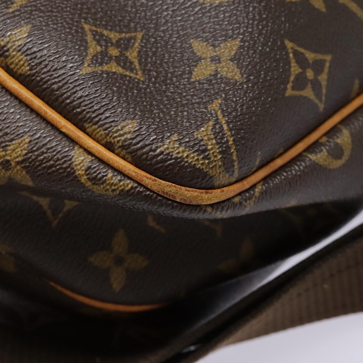 LOUIS VUITTON Monogram Reporter PM Shoulder Bag M45254 LV Auth 92558