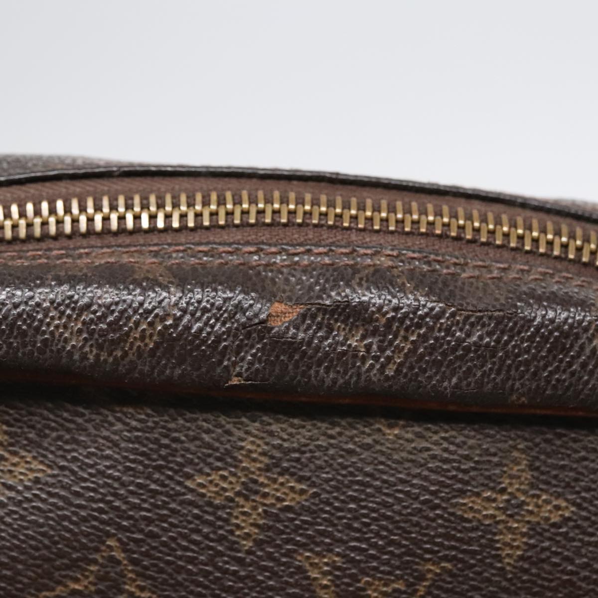 LOUIS VUITTON Monogram Compiegne 23 Clutch Bag M51847 LV Auth 92574