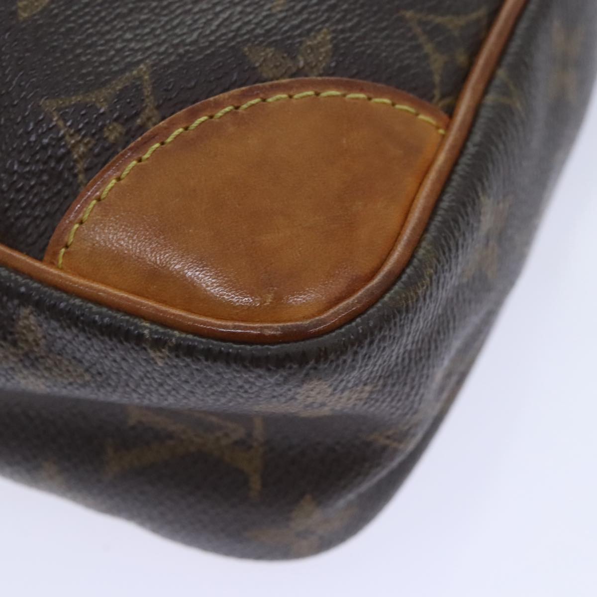 LOUIS VUITTON Monogram Compiegne 28 Clutch Bag M51845 LV Auth 92588