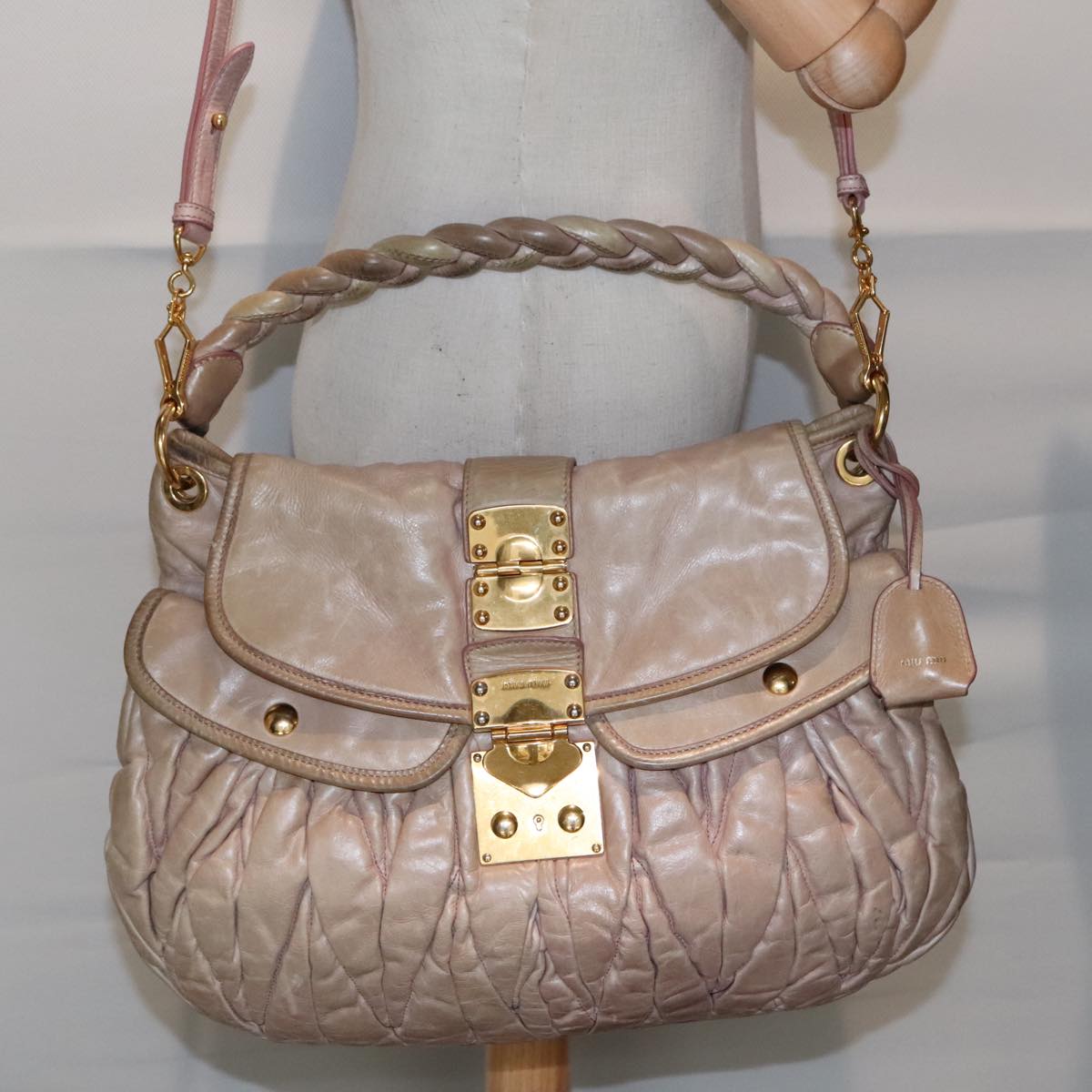 Miu Miu Matelasse Shoulder Bag Leather 2way Pink Gold Auth 92651