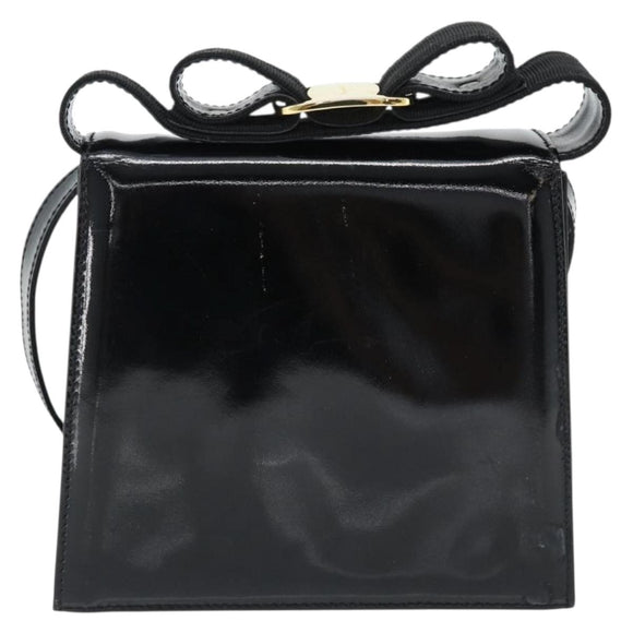 Salvatore Ferragamo Schoudertas Lakleer Zwart Goud Auth 92696