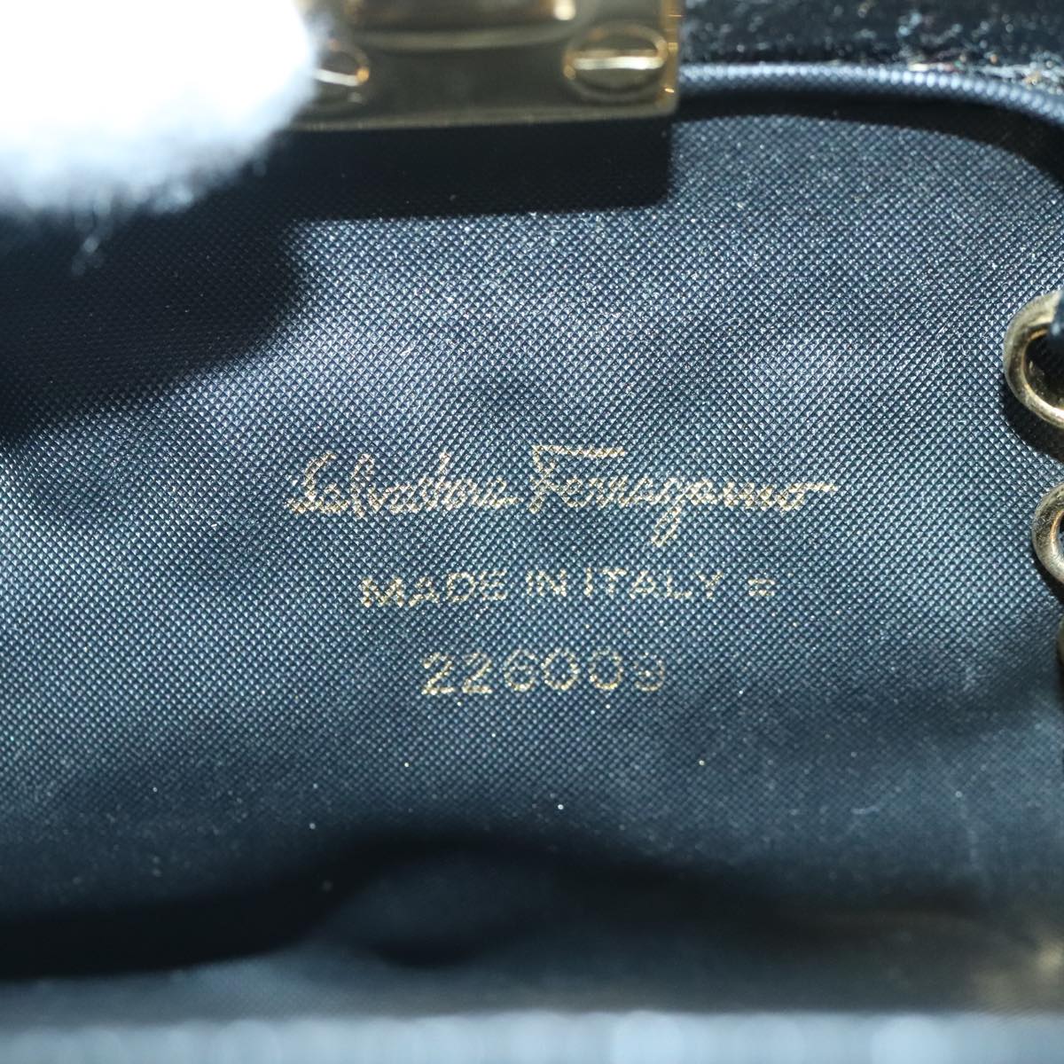 Salvatore Ferragamo Coin Purse Leather Black Gold Auth 92724