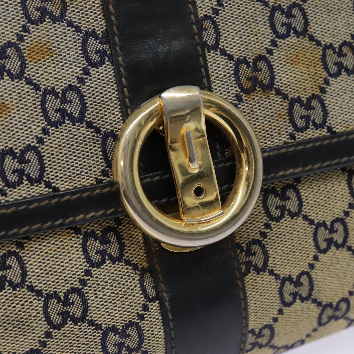 GUCCI GG Canvas Shoulder Bag Beige Navy Gold Auth 92734