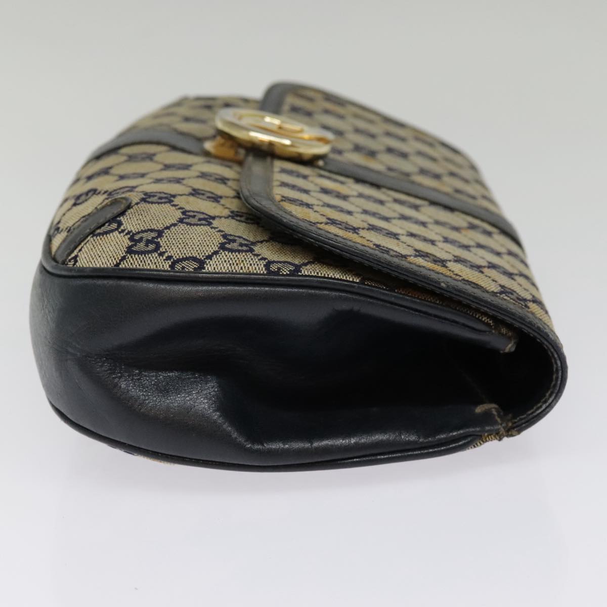 GUCCI GG Canvas Shoulder Bag Beige Navy Gold Auth 92734