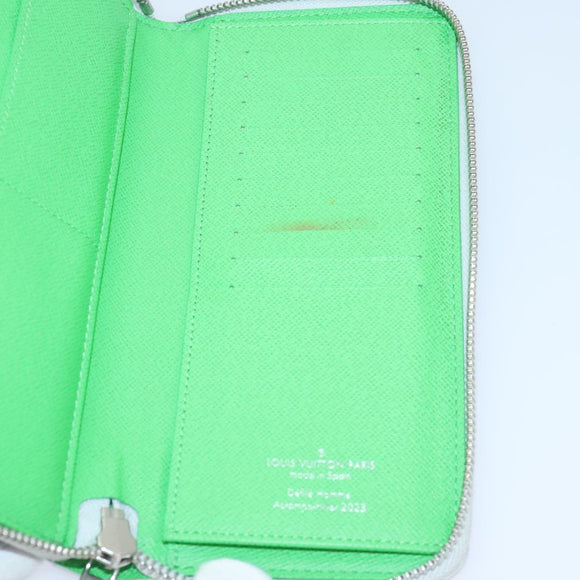 LOUIS VUITTON Monogram LV Portrait Zippy Vertical Wallet M82590 LV Auth 92757AM